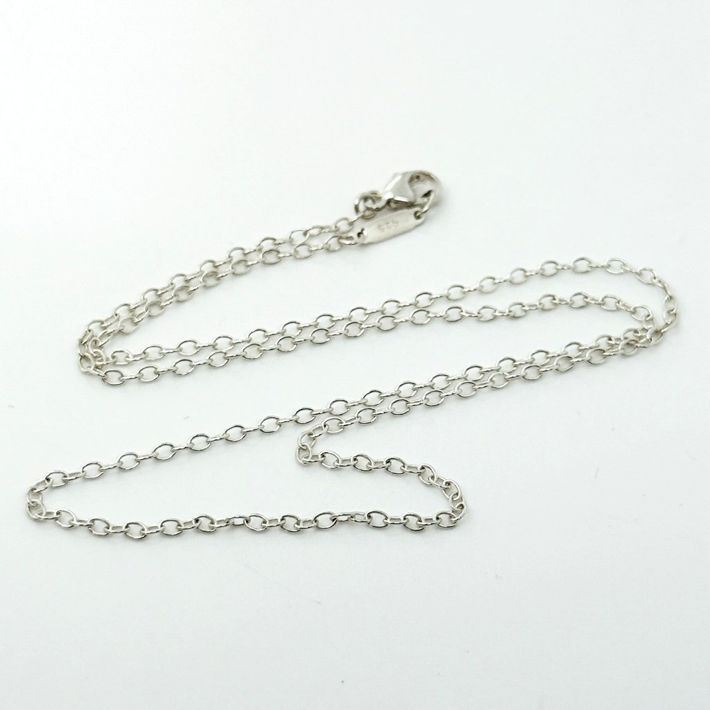 Tiffany & Co 16” 1.5mm Oval Link Chain Necklace Classic Style In Sterling Silver